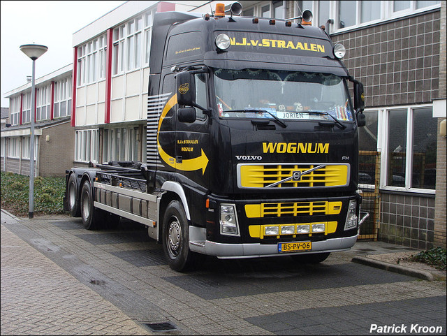 Straalen, v Truckfoto's