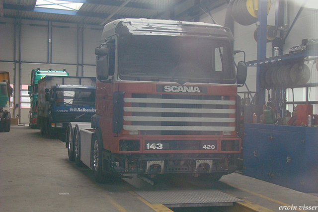 16-03-08 027-border truck pics