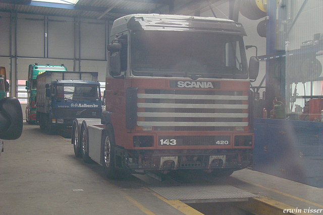 16-03-08 028-border truck pics