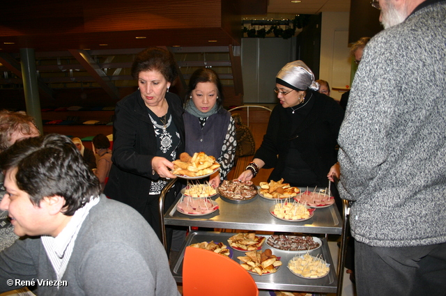 RenÃ© Vriezen 2011-01-03 #0009 Gezamelijk WijkPlatForm Presikhaaf NieuwJaarsReceptie MFC Presikhaven maandag 3 januari 2011