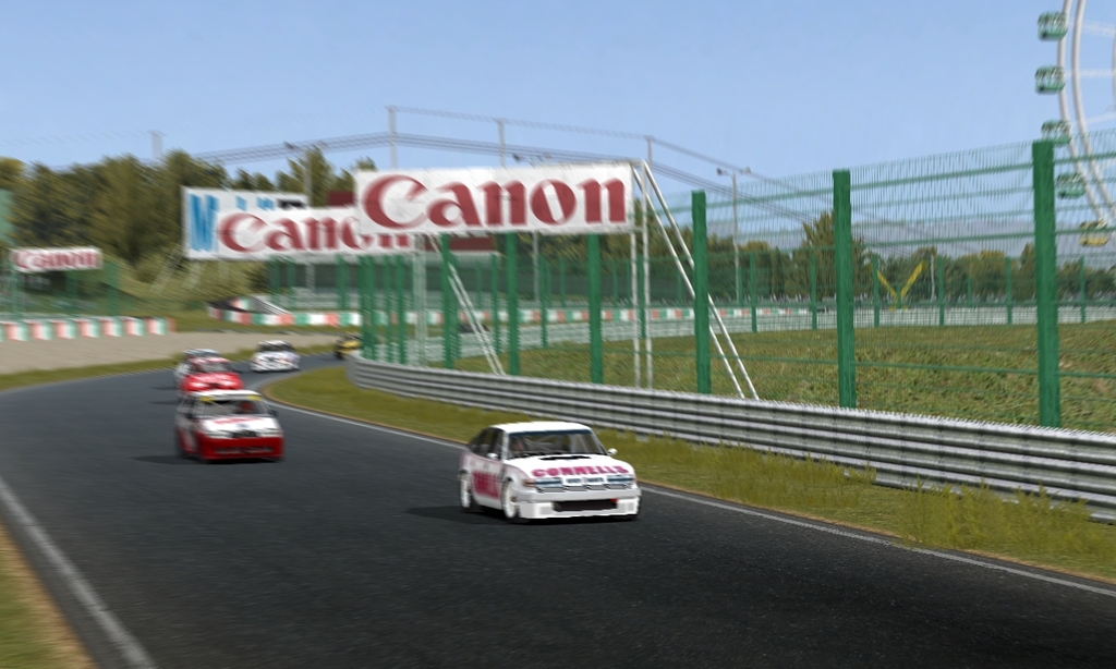 Runo Muro leading the pack Picture Box