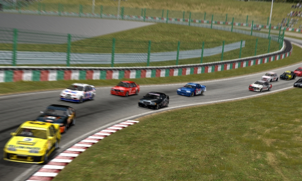 traffaic into turn 4 Picture Box