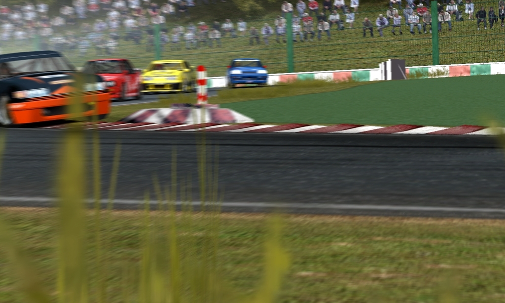 traffic at last chicane Picture Box