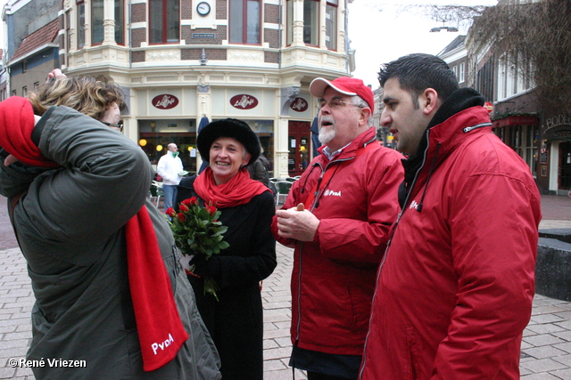 René Vriezen 2011-02-12 #0002 PvdA Arnhem Land vd Markt campagne PV2011 Job Cohen zaterdag 12 februari 2011