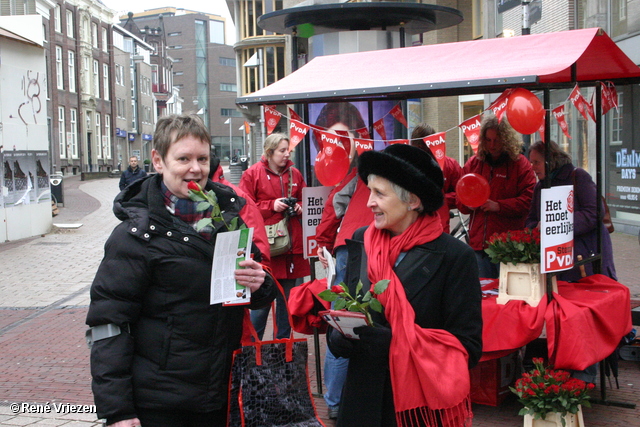 RenÃ© Vriezen 2011-02-12 #0013 PvdA Arnhem Land vd Markt campagne PV2011 Job Cohen zaterdag 12 februari 2011