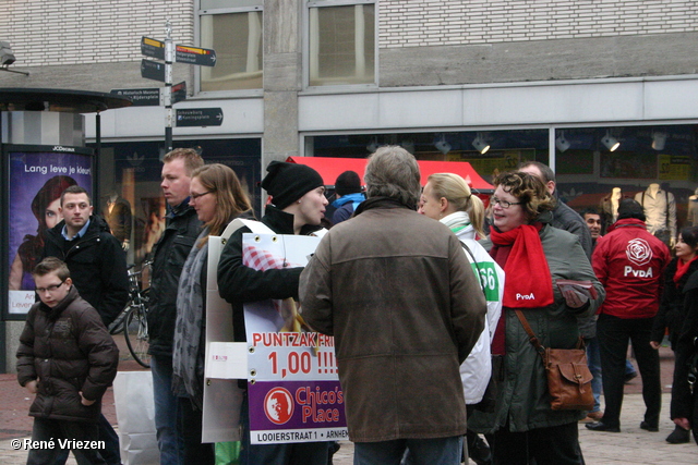 RenÃ© Vriezen 2011-02-12 #0034 PvdA Arnhem Land vd Markt campagne PV2011 Job Cohen zaterdag 12 februari 2011