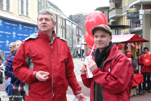 RenÃ© Vriezen 2011-02-12 #0067 PvdA Arnhem Land vd Markt campagne PV2011 Job Cohen zaterdag 12 februari 2011