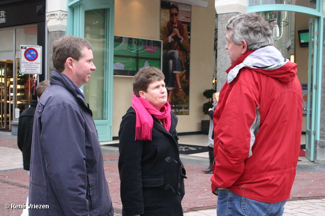 RenÃ© Vriezen 2011-02-12 #0072 PvdA Arnhem Land vd Markt campagne PV2011 Job Cohen zaterdag 12 februari 2011