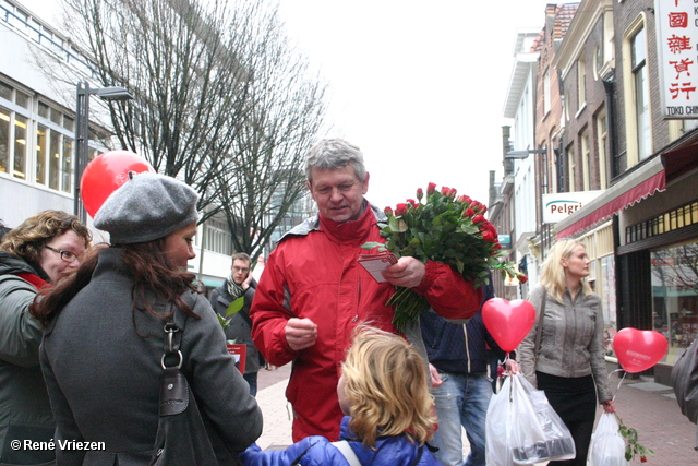 RenÃ© Vriezen 2011-02-12 #0155 PvdA Arnhem Land vd Markt campagne PV2011 Job Cohen zaterdag 12 februari 2011