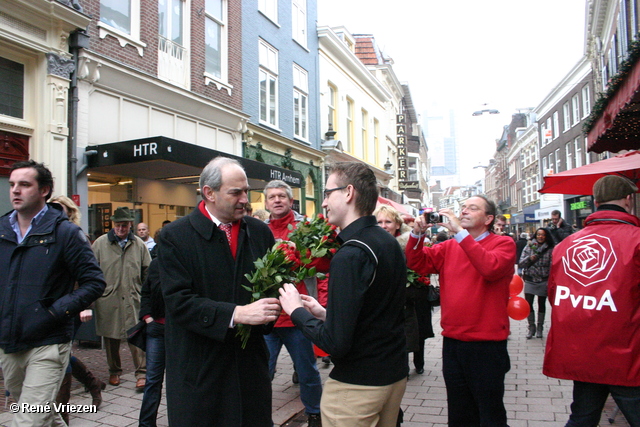 RenÃ© Vriezen 2011-02-12 #0196 PvdA Arnhem Land vd Markt campagne PV2011 Job Cohen zaterdag 12 februari 2011