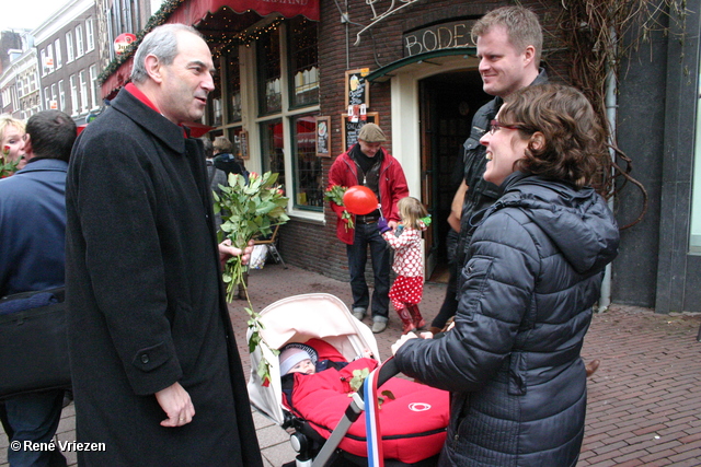 RenÃ© Vriezen 2011-02-12 #0197 PvdA Arnhem Land vd Markt campagne PV2011 Job Cohen zaterdag 12 februari 2011