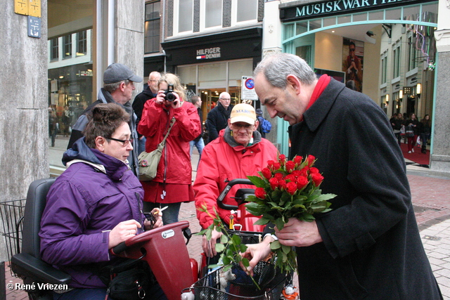 RenÃ© Vriezen 2011-02-12 #0222 PvdA Arnhem Land vd Markt campagne PV2011 Job Cohen zaterdag 12 februari 2011