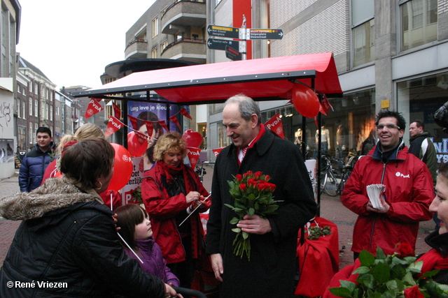 RenÃ© Vriezen 2011-02-12 #0228 PvdA Arnhem Land vd Markt campagne PV2011 Job Cohen zaterdag 12 februari 2011