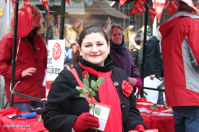 RenÃ© Vriezen 2011-02-12 #0275 PvdA Arnhem Land vd Markt campagne PV2011 Job Cohen zaterdag 12 februari 2011