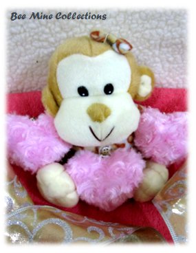 Monkey w 3 hearts bouquet - 205.000 - 