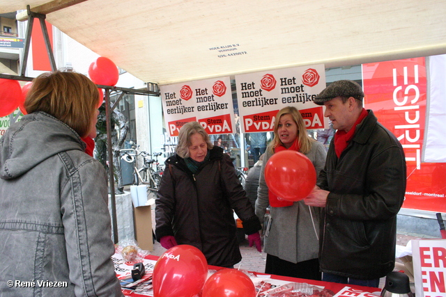 RenÃ© Vriezen 2011-02-19 #0015 PvdA Arnhem Land vd Markt campagne PV2011 zaterdag 19 februari 2011