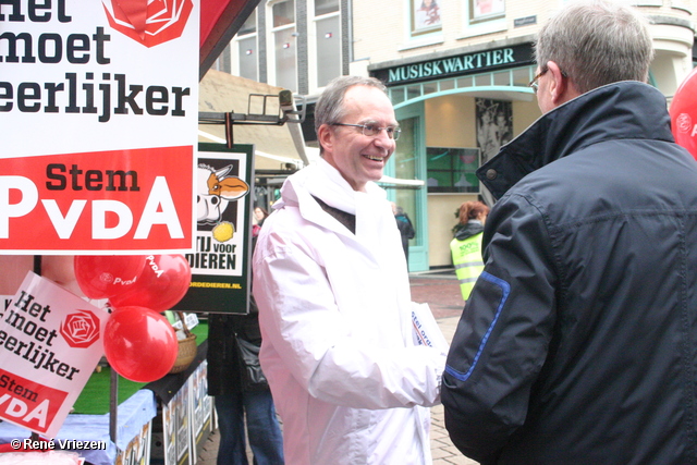 RenÃ© Vriezen 2011-02-26 #0007 PvdA Arnhem Land vd Markt campagne PV2011 zaterdag 26 februari 2011