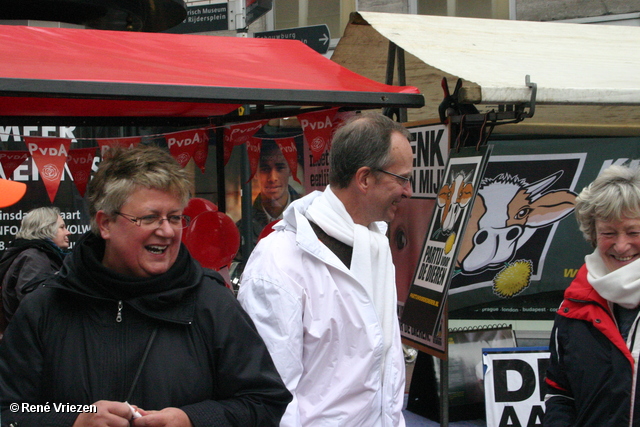 RenÃ© Vriezen 2011-02-26 #0015 PvdA Arnhem Land vd Markt campagne PV2011 zaterdag 26 februari 2011