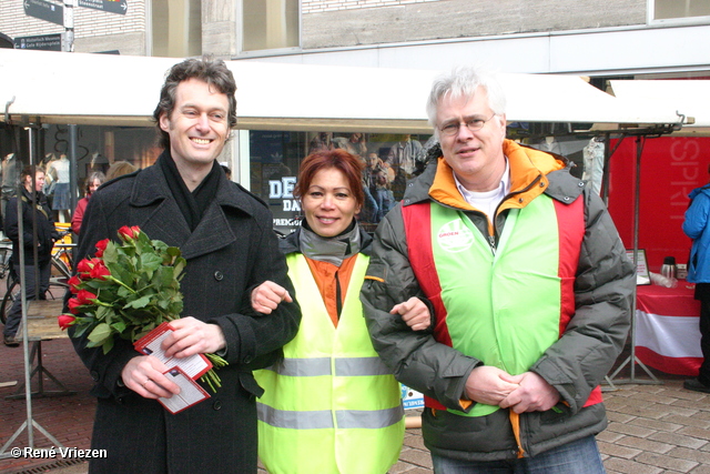 RenÃ© Vriezen 2011-02-26 #0049 PvdA Arnhem Land vd Markt campagne PV2011 zaterdag 26 februari 2011