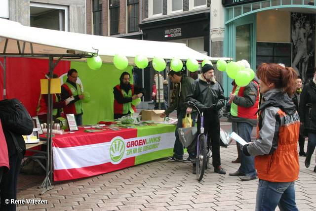 RenÃ© Vriezen 2011-02-26 #0058 PvdA Arnhem Land vd Markt campagne PV2011 zaterdag 26 februari 2011