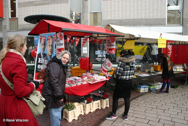 RenÃ© Vriezen 2011-02-26 #0089 PvdA Arnhem Land vd Markt campagne PV2011 zaterdag 26 februari 2011