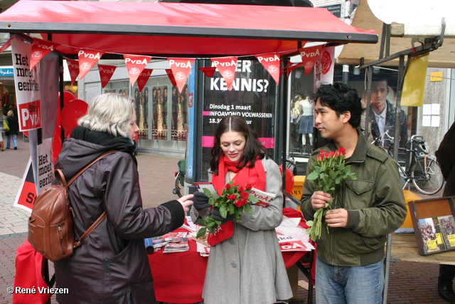 RenÃ© Vriezen 2011-02-26 #0100 PvdA Arnhem Land vd Markt campagne PV2011 zaterdag 26 februari 2011