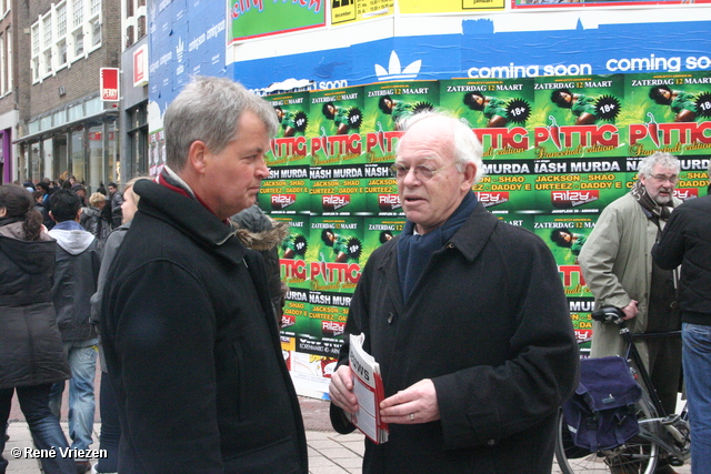 RenÃ© Vriezen 2011-02-26 #0158 PvdA Arnhem Land vd Markt campagne PV2011 zaterdag 26 februari 2011