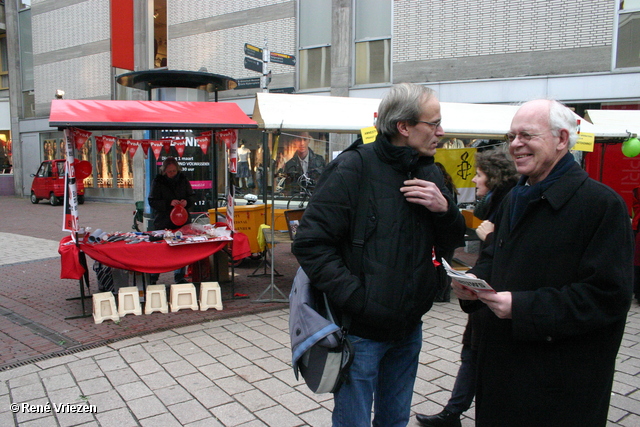 RenÃ© Vriezen 2011-02-26 #0167 PvdA Arnhem Land vd Markt campagne PV2011 zaterdag 26 februari 2011