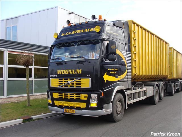 Straalen, v Truckfoto's