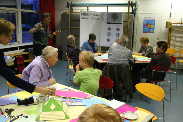 RenÃ© Vriezen 2011-03-31 #0020 WijkVisie Presikhaaf Droom over 2025 Bewonersavond W.Dreesschool donderdag 31maart2011