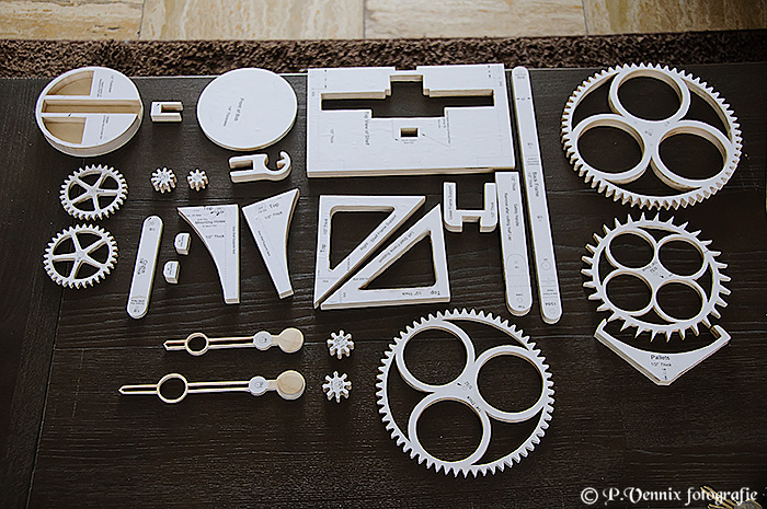 26 Simplicity clock