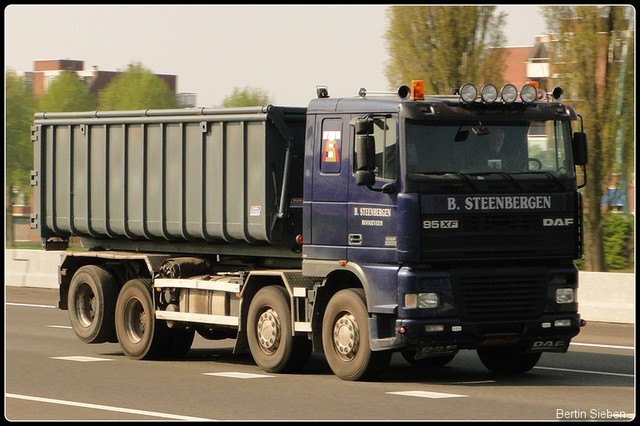 Spotten 16 & 18-04-2011 020-BorderMaker trucks gespot in Hoogeveen