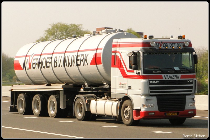 Spotten 16 & 18-04-2011 023-BorderMaker - trucks gespot in Hoogeveen