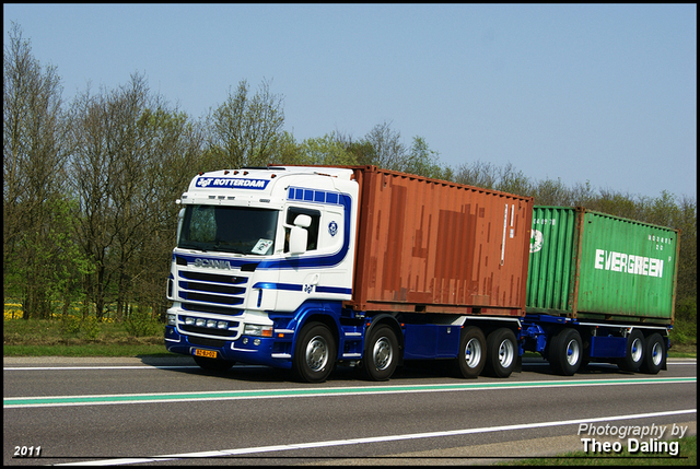 Jong - Grauss (JGT), de - Hoogvliet  BZ-BJ-02-bord Scania 2011