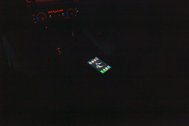 phone-in-car-2 Picture Box