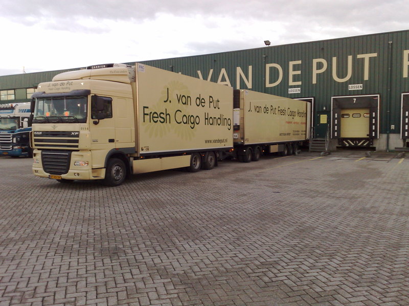 J. van de Put Fresh Cargo Handling  BT-HD-34 - [opsporing] LZV