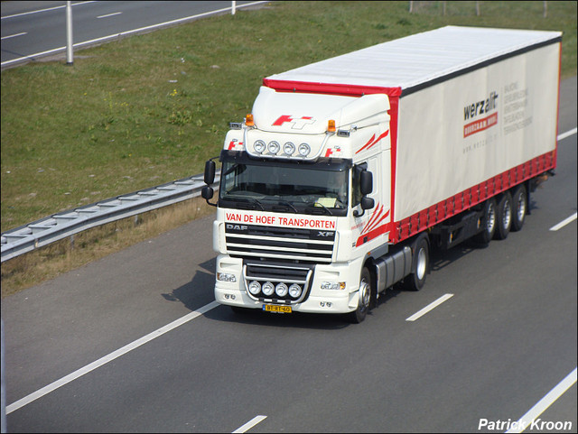 Hoef, v.d. Truckfoto's