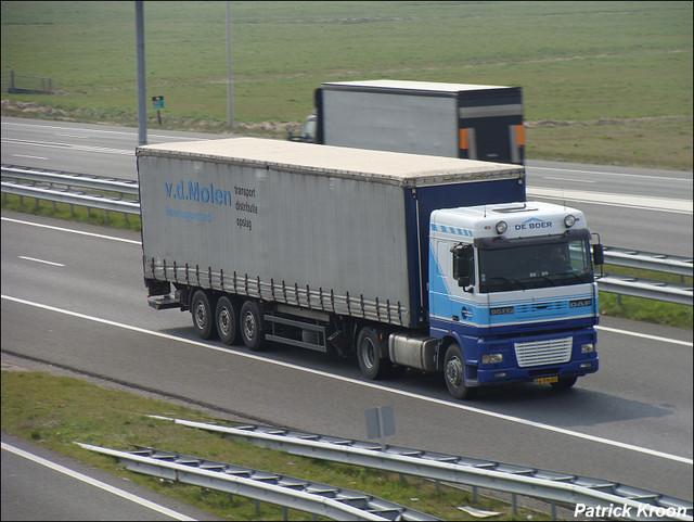 Molen, v.d. Truckfoto's