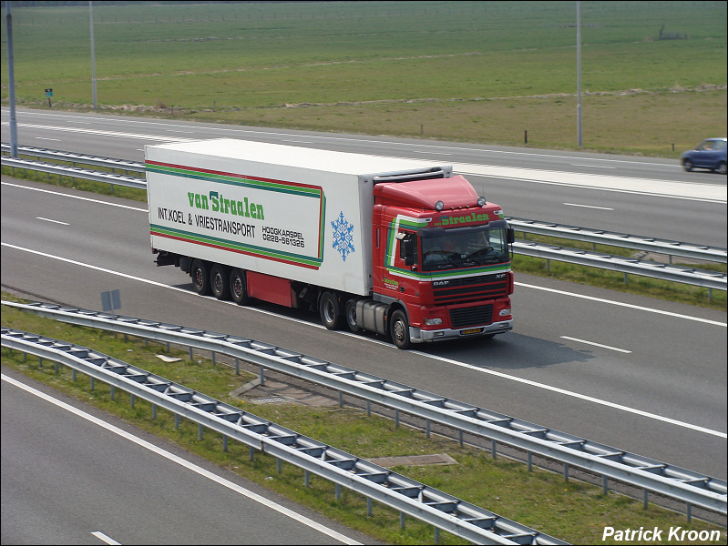 Straalen, van - Truckfoto's