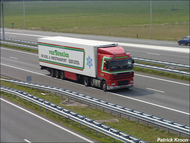 Straalen, van Truckfoto's