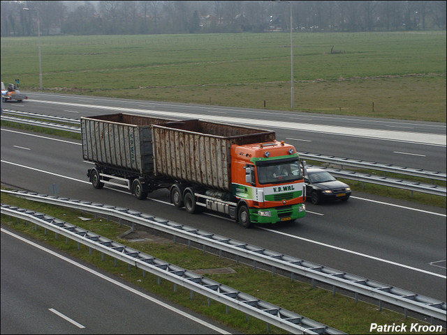 Wal, v.d. Truckfoto's