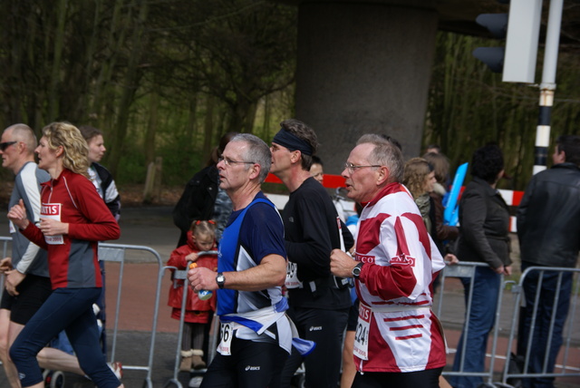 DSC03201 Marathon Rotterdam 13 apr 08