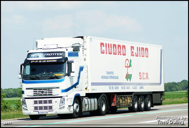 Ciudoao  Ejioo  (SP)  4392 GZN Buitenlandse Vrachtwagens   2011