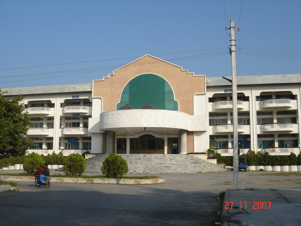mandalay uni - 