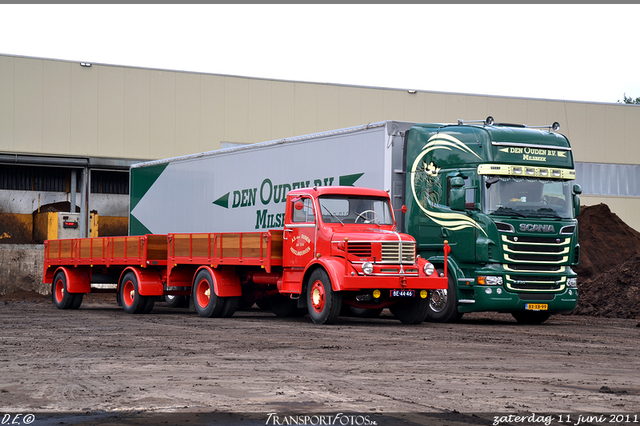 DSC 0310-BorderMaker 11-06-2011