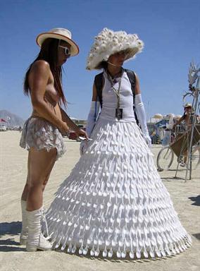 funny-wedding-dresses - 