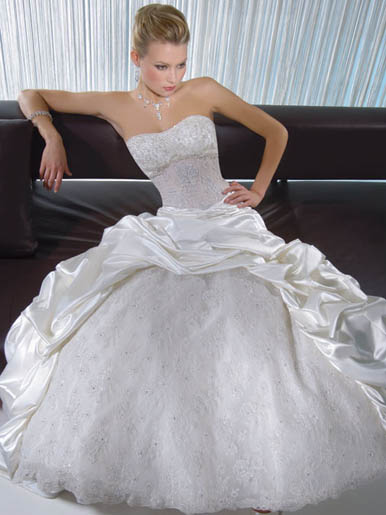 cinderella-wedding-dresses-ball-gown - 