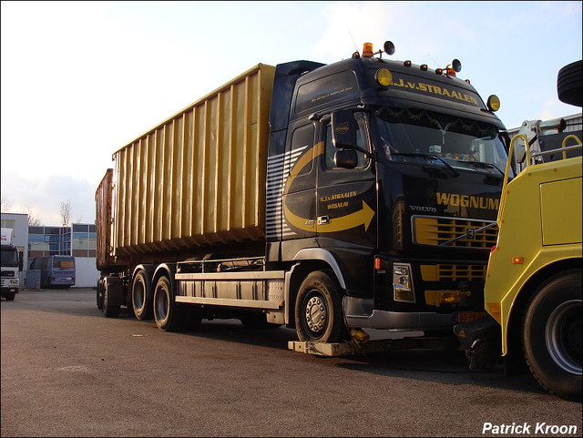 Straalen, v. Truckfoto's