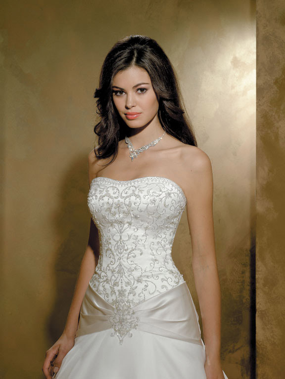 allure bridals style number  8362 - 