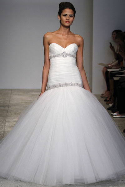 Hot-Sale-Wedding-Dress-Gown-Kenneth-Pool003 - 